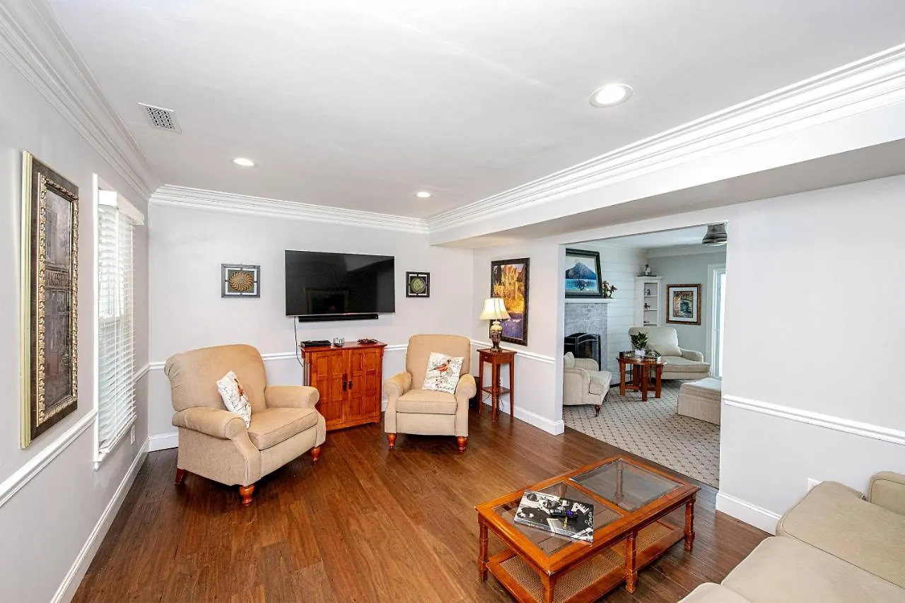 3Br Charlotte Escape Pool Hot Tub Theater 빌라 펜션